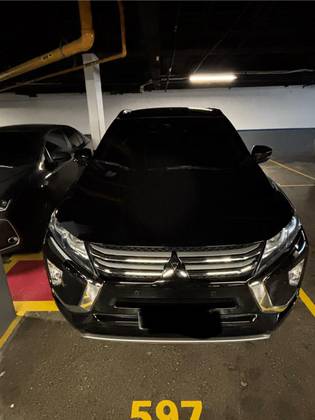 MITSUBISHI ECLIPSE CROSS 1.5 MIVEC TURBO GASOLINA HPE-S S-AWC CVT MITSUBISHI ECLIPSE CROSS 1.5 MIVEC TURBO GASOLINA HPE-S S-AWC CVT